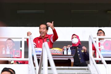 Tonton Indonesia kalahkan Kamboja, Presiden doakan menang lawan Brunei