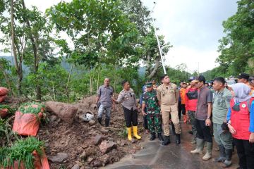 Longsor Kabupaten Gowa 23 Desember telan lima korban jiwa