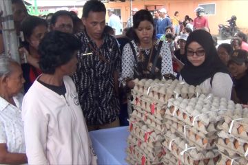 Ambon gelar pasar murah bantu warga penuhi kebutuhan Natal