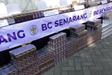 Bea Cukai Semarang sita 200.000 batang lebih rokok ilegal di Grobogan