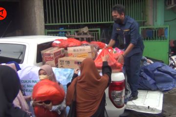 Kanwil Bea Cukai Maluku bantu korban kebakaran Pasar Mardika