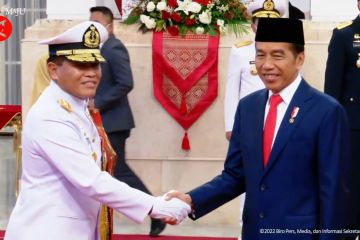 Presiden Jokowi lantik Laksamana TNI Muhammad Ali sebagai KSAL