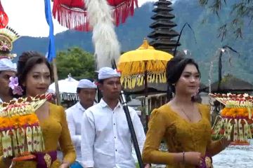 Vakum 2 tahun, kawasan Ulundanu Bedugul Bali kembali gelar Gebogan