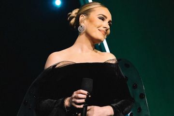 Adele sakit punggung saat tampil di malam tahun baru