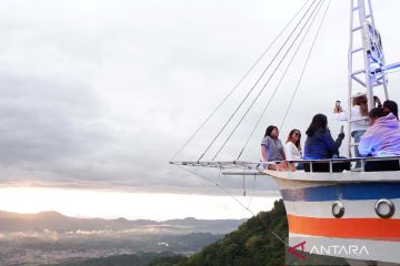 Objek wisata puncak kampung Lolai di Toraja Utara