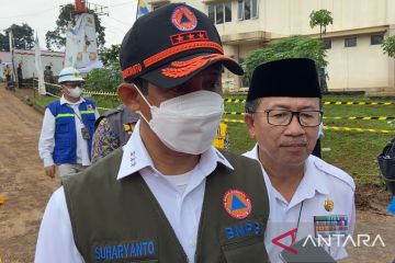 Warga korban gempa diminta tidak terima bantuan rumah dari pihak lain