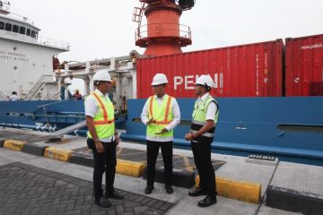 Pelni: Produksi muatan tol laut pada 2022 lampaui target