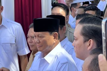 Prabowo sebut pertemuan Presiden dan menterinya adalah rahasia