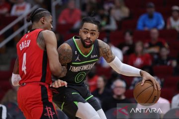 Timberwolves atasi defisit 20 poin demi perpanjang derita Rockets