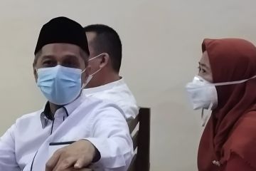 Mantan Rektor Unila Karomani minta dipindahkan dari Rutan Way Huwi