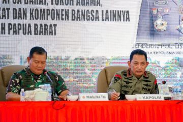 Kapolri tunjukkan soliditas TNI-Polri kawal Papua