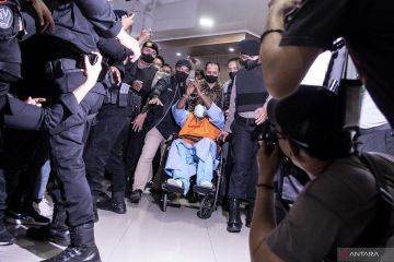 KPK: Lukas Enembe tolak berobat di RSPAD dan minta ke Singapura