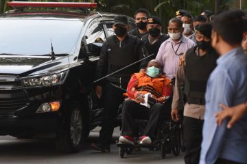 Pemeriksaan Perdana Lukas Enembe