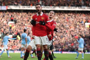 United bangkit menangi Derbi Manchester 2-1 atas City