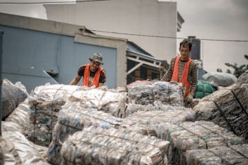 Masalah lingkungan harus diatasi melalui kolaborasi