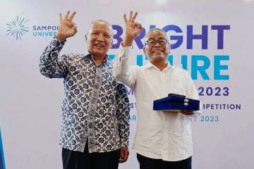 Jurnalis dan blogger berkompetisi di "Bright Future Competition 2023"