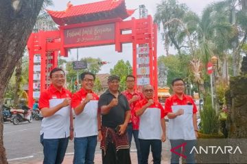 Parade Barongsai meriahkan Festival Imlek Bersama di Denpasar Bali