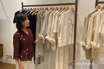 SukkhaCitta kenalkan produk pakaian berkelanjutan di ASHTA District