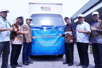 ITS gandeng Panasonic luncurkan LED Bulb Bangga Buatan Indonesia