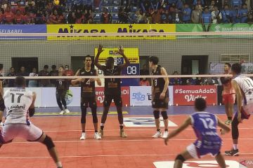 LaVani diambang juara putaran pertama Proliga