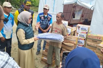 Pemprov Sulsel salurkan bantuan untuk korban banjir di Luwu Utara
