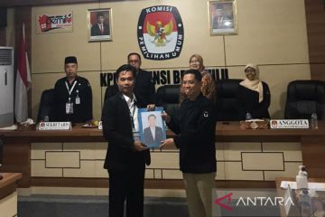 KPU Bengkulu terima perbaikan berkas empat bakal calon DPD RI