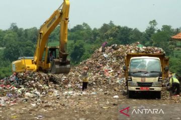 Kudus tawarkan proyek pengolahan sampah kepada investor