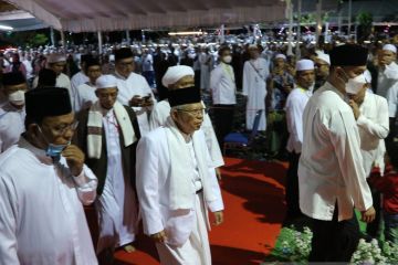 Wapres menghadiri Haul ke-18 Abah Guru Sekumpul