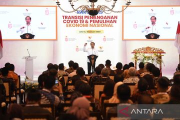 Jokowi ungkap betapa sulitnya manajemen "gas dan rem" tangani pandemi