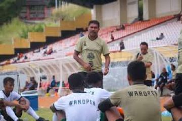 Persewar Waropen inginkan Liga 2 tetap dilanjutkan