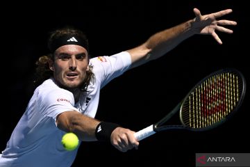 Tsitsipas menuju final Australian Open untuk capai peringkat pertama