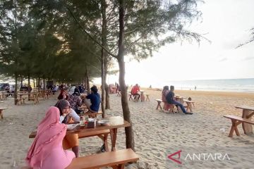 Aceh Utara kembangan wisata pantai tingkatkan kunjungan wisatawan