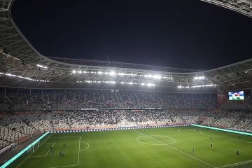 Aljazair resmikan stadion pertama yang penuhi kriteria FIFA