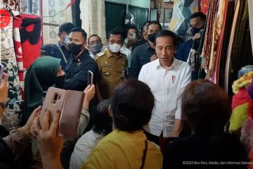 Presiden pantau geliat perdagangan di Pekanbaru