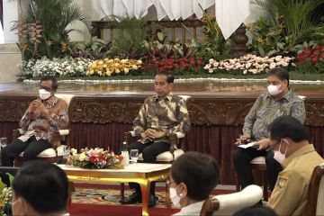Jokowi minta menteri kabinet fokuskan APBN 2023 pada program produktif