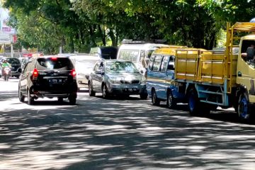 Pemberlakuan satu arah dan buka tutup di jalur wisata Lembang