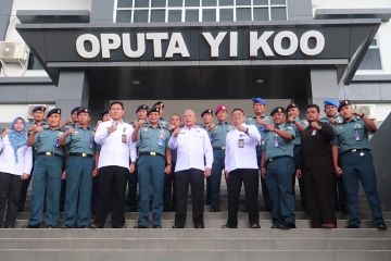 Perhatian Kemenko Polhukam pada sarana dan prajurit Lanal Kendari