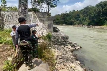 Satu anggota TNI terbawa arus sungai Digoel ditemukan meninggal dunia