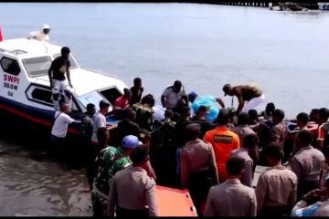 Speed boat terbalik di Yapen Papua, 2 penumpang meninggal