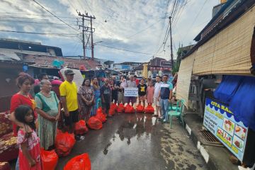 Tanggap Bencana Banjir Manado, BRI salurkan Bantuan Bagi Warga Terdampak