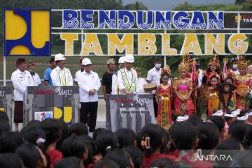 Presiden Jokowi meresmikan Bendungan Tamblang di Kabupaten Buleleng