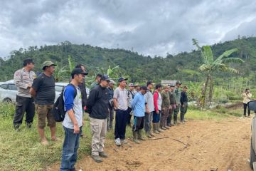 Pemkab Rejang Lebong buka jalan menuju wisata Air Terjun Batu Betiang