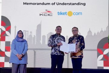 Tiket kereta cepat Jakarta-Bandung akan tersedia di tiket.com