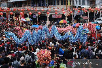 Kemeriahan jelang perayaan Cap Go Meh di Singkawang