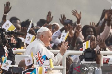 Paus Fransiskus serukan kesempatan setara bagi wanita