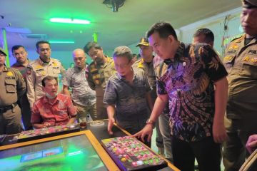 Satpol PP Pekanbaru razia aktivitas judi di gelanggang Permainan