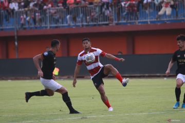 Persis Solo kalahkan Madura United 3-2