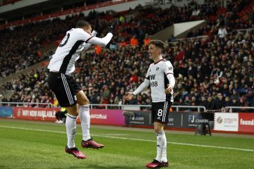 Fulham akhiri perjalanan Sunderland di Piala FA dengan kemenangan 3-2