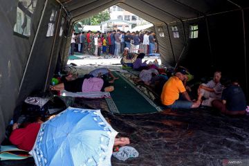 Pengungsian korban gempa di Jayapura