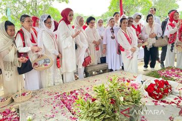 100 tahun Fatmawati, bukan sekadar penjahit bendera pusaka